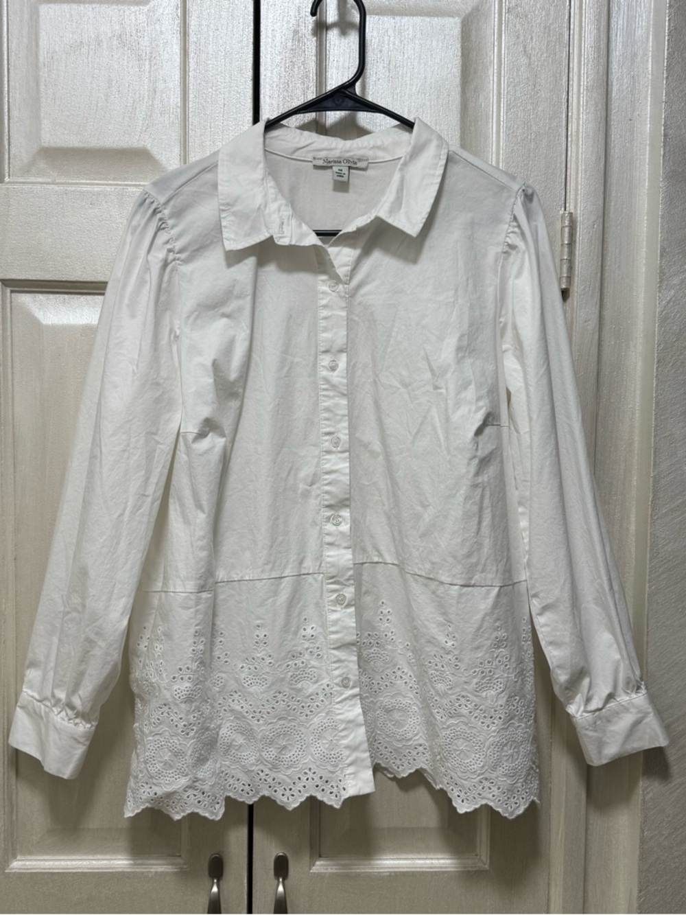 Marissa Olivia 1X white long-sleeve button-down cotton/spandex blouse eyelet hem